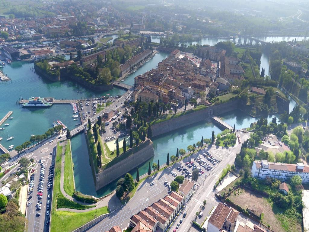פסקיארה דל גארדה Lake Garda Lovers מראה חיצוני תמונה